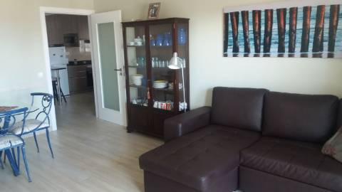 Apartamento T2 em Altura (OUTUBRO A MAIO)