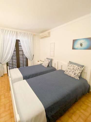 Moradia T3 +1 a 300 metros da Praia em Altura para Arrendamento de Setembro a Junho