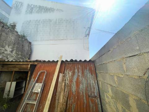 Moradia com Projeto Aprovado no Centro de Tavira