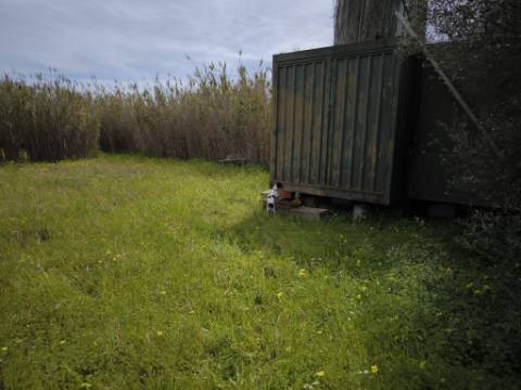 TERRENO COM 1.360 M2 - COM FURO - ÁGUA E ELETRICIDADE - JUNTO AO RIO GUADIANA - FOZ DE ODELEITE - CASTRO MARIM - ALGARVE
