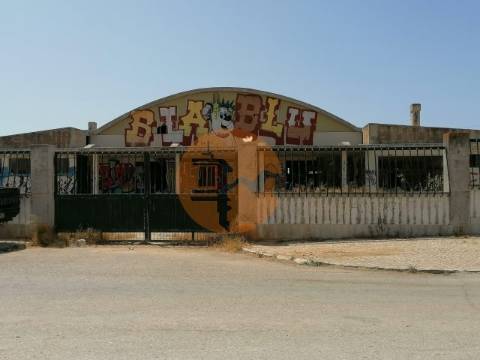 Terreno para Construção de Moradias ou Prédios em Olhão.