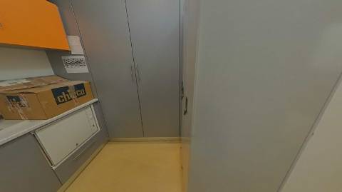 Oportunidade Imperdível em Olhão! Loja em Olhão com 335m2