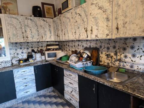 MORADIA TÉRREA - ISOLADA - COM FURO - COM TERRENO DE 600 M2 - CORTE PEQUENA - ODELEITE - CASTRO MARIM