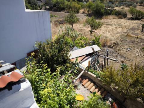 MORADIA TÉRREA - ISOLADA - COM FURO - COM TERRENO DE 600 M2 - CORTE PEQUENA - ODELEITE - CASTRO MARIM