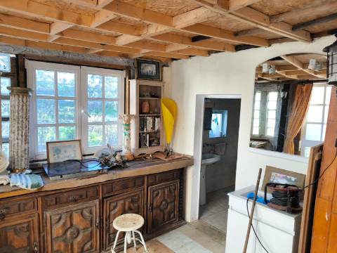 MORADIA TÉRREA - ISOLADA - COM FURO - COM TERRENO DE 600 M2 - CORTE PEQUENA - ODELEITE - CASTRO MARIM