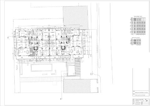 Terreno com projeto para construção de 3 blocos de apartamentos.