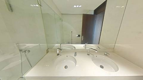 T4 de Luxo - Restelo