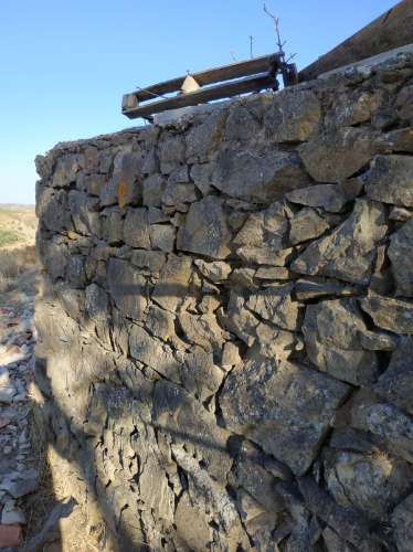 RUÍNA COM TERRENO E VISTA MAR NO MAGOITO EM ODELEITE - CASTRO MARIM