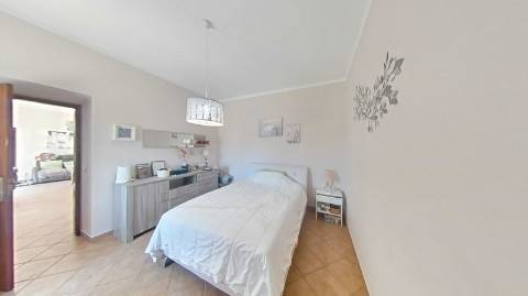 Moradia Típica T3 com piscina.