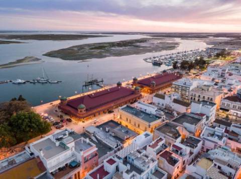 Apartamento T3 em Condomínio com Piscina e jardim!