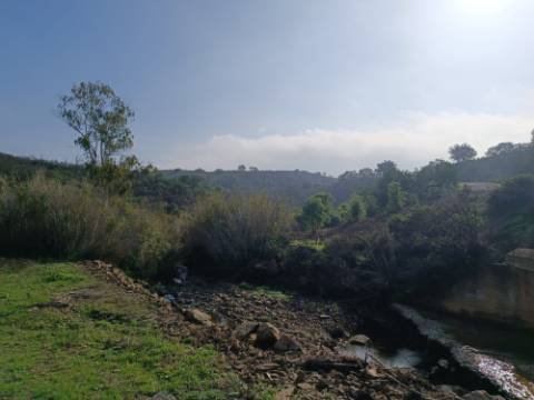 TERRENO RÚSTICO COM 720 M2 - ALCARIAS GRANDES - CASTRO MARIM - ALGARVE