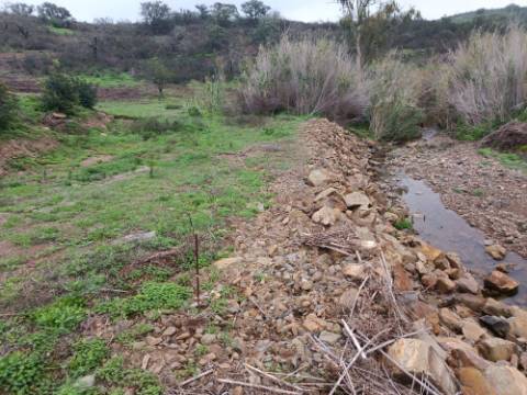 TERRENO RÚSTICO COM 720 M2 - ALCARIAS GRANDES - CASTRO MARIM - ALGARVE