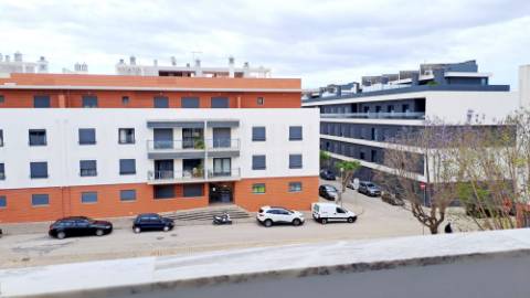 Apartamento T4, top floor, Tavira
