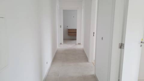 Apartamento T4, top floor, Tavira