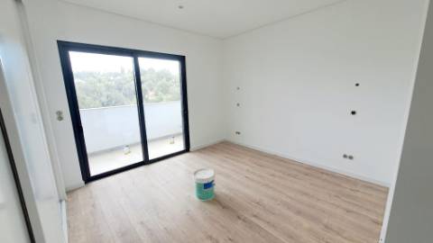 Apartamento T4, top floor, Tavira