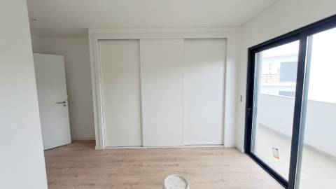 Apartamento T4, top floor, Tavira