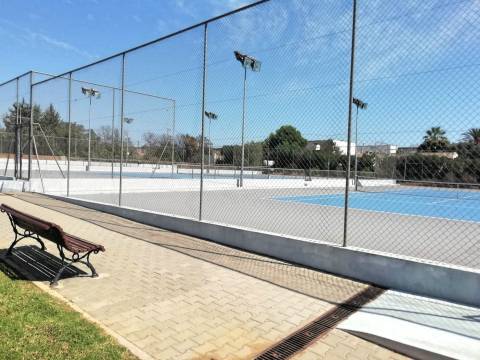 Apartamento T4, top floor, Tavira