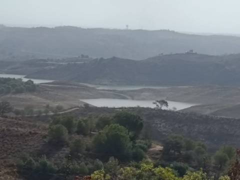 TERRENO COM 21040 M2 VISTA LAGO - PRÓXIMO AS ALCARIAS GRANDES - CASTRO MARIM - ALGARVE