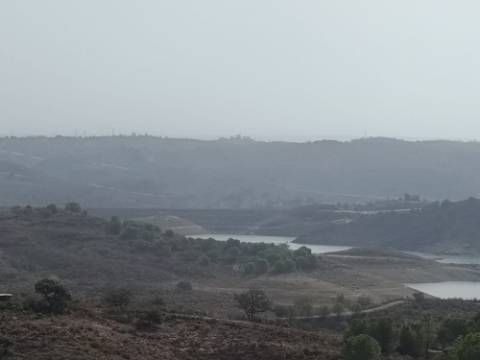 TERRENO COM 21040 M2 VISTA LAGO - PRÓXIMO AS ALCARIAS GRANDES - CASTRO MARIM - ALGARVE