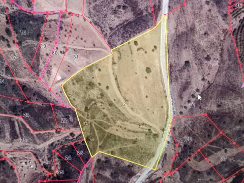 TERRENO COM 35.120 M2 - POÇO - ÁGUA - COM POSSIBILIDADE DE CONSTRUIR UM ARMAZÉM - CORTE DO GAGO - CASTRO MARIM - ALGARVE