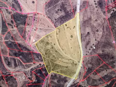 TERRENO COM 35.120 M2 - POÇO - ÁGUA - COM POSSIBILIDADE DE CONSTRUIR UM ARMAZÉM - CORTE DO GAGO - CASTRO MARIM - ALGARVE