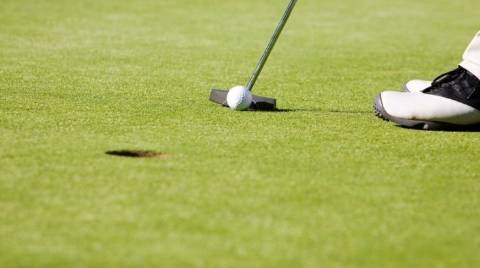 (GOLDEN VISA) Moradia de tipologia V3 de sonho num aldeamento no Campo de Golf de Castro Marim