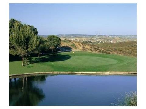 (GOLDEN VISA) Moradia de tipologia V3 de sonho num aldeamento no Campo de Golf de Castro Marim