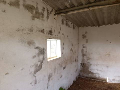 MORADIA TÉRREA - COM TERRENO DE 11.820 M2 - COM POMAR - RIO SECO - CASTRO MARIM - ALGARVE