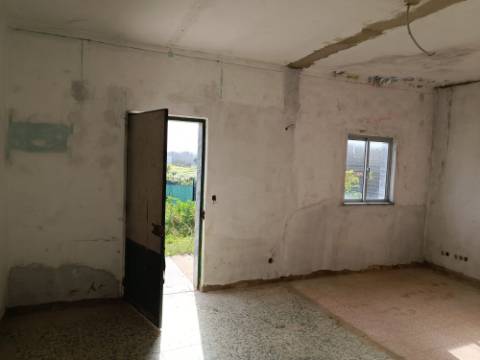 MORADIA TÉRREA - COM TERRENO DE 11.820 M2 - COM POMAR - RIO SECO - CASTRO MARIM - ALGARVE