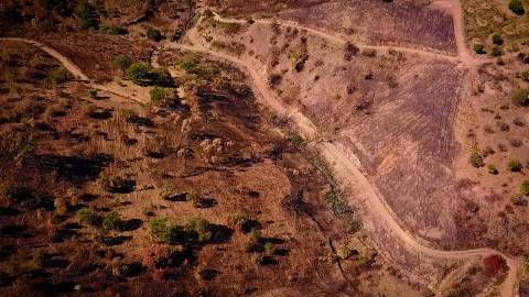 TERRENO RÚSTICO COM 15.560 M2 BONS ACESSOS - NA CORTELHA - AZINHAL - CASTRO MARIM - ALGARVE