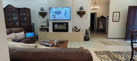 Moradia de Excelência T5 com piscina com vista campo e mar.