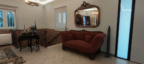 Moradia de Excelência T5 com piscina com vista campo e mar.