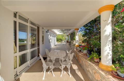 Magnífica Quinta em Santo Estêvão