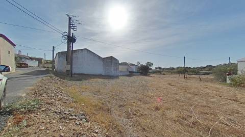 TERRENO URBANO COM 760 M2 - LOTE CONSTRUÇÃO - MORADIA COM GARAGEM E PISCINA - DENTRO DA ALDEIA DO VALE DO PEREIRO EM ODELEITE - CASTRO MARIM - ALGARVE