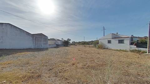 TERRENO URBANO COM 760 M2 - LOTE CONSTRUÇÃO - MORADIA COM GARAGEM E PISCINA - DENTRO DA ALDEIA DO VALE DO PEREIRO EM ODELEITE - CASTRO MARIM - ALGARVE
