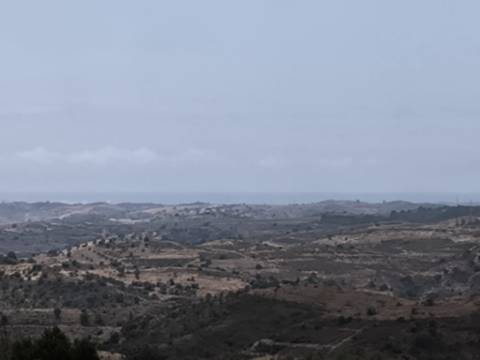 MORADIAS COM TERRENO DE 1.680 M2 - PARA RECONSTRUIR - NA ALDEIA DA SENTINELA EM CASTRO MARIM - ALGARVE