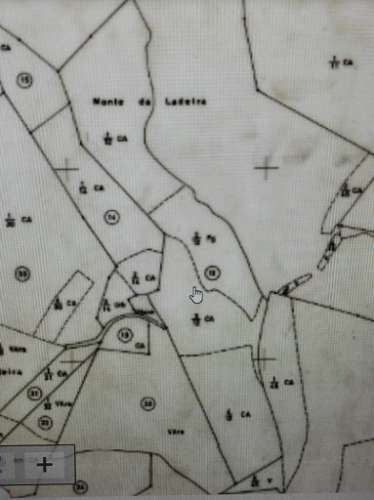 TERRENO COM 36.640 M2 - JUNTO AO LAGO - POSSIBILIDADE DE CONSTRUÇÃO ARMAZÉM - PISA BARRO - CASTRO MARIM - ALGARVE