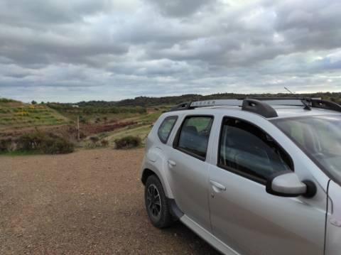 TERRENO COM 36.640 M2 - JUNTO AO LAGO - POSSIBILIDADE DE CONSTRUÇÃO ARMAZÉM - PISA BARRO - CASTRO MARIM - ALGARVE