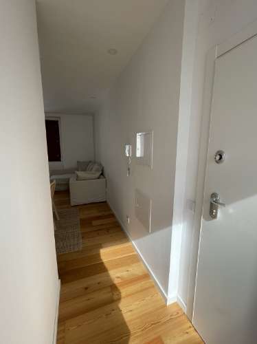 Apartamento T2 Novo, mobilado, anual, no Centro Pombalino de Vila Real de Santo António.