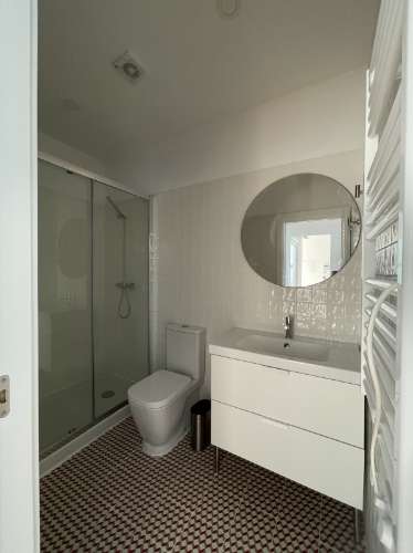 Apartamento T2 Novo, mobilado, anual, no Centro Pombalino de Vila Real de Santo António.