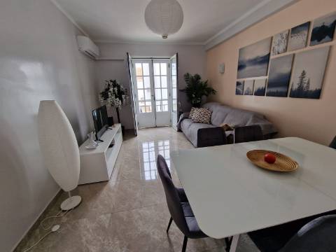 Apartamento T2+1 disponível para arrendamentos de Inverno em Tavira