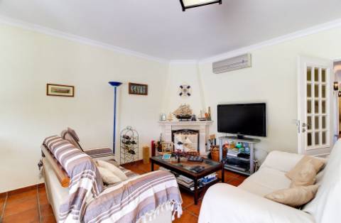 Fantástica moradia T3 com garagem, Piscina e Jardim.