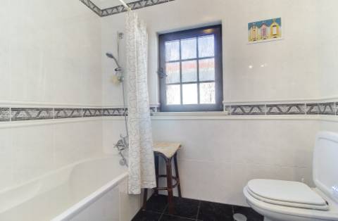 Fantástica moradia T3 com garagem, Piscina e Jardim.