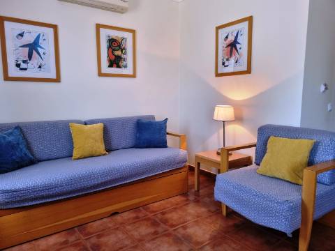 Apartamento em Alagoa Altura para arrendamento de Outubro a Maio