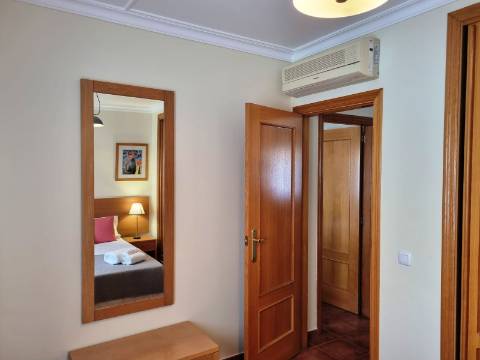 Apartamento em Alagoa Altura para arrendamento de Outubro a Maio