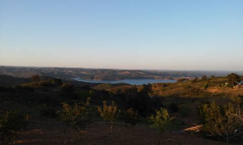 Excelente oportunidade! terreno urbano com 7.880m2 em Portela Alta de Cima, Odeleite.