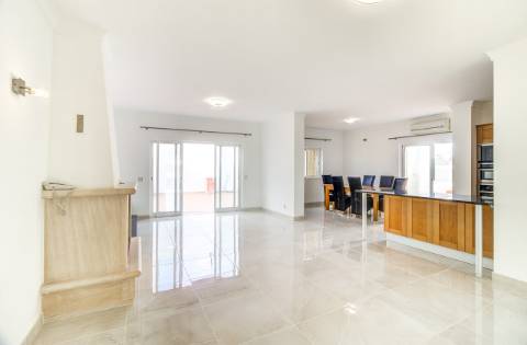 Moradia T4 de Luxo com Piscina e Vistas Panorâmicas - Quinta da Cerca, Castro Marim
