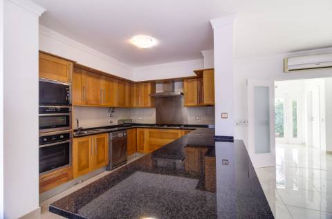 Moradia T4 de Luxo com Piscina e Vistas Panorâmicas - Quinta da Cerca, Castro Marim
