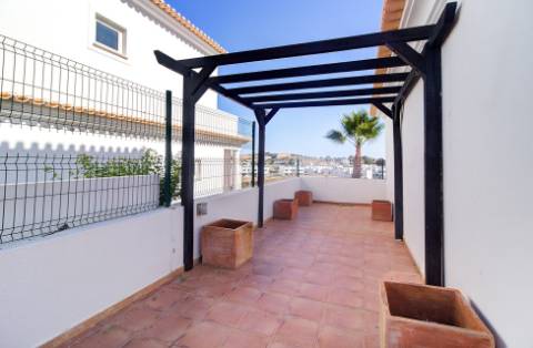 Moradia T4 de Luxo com Piscina e Vistas Panorâmicas - Quinta da Cerca, Castro Marim
