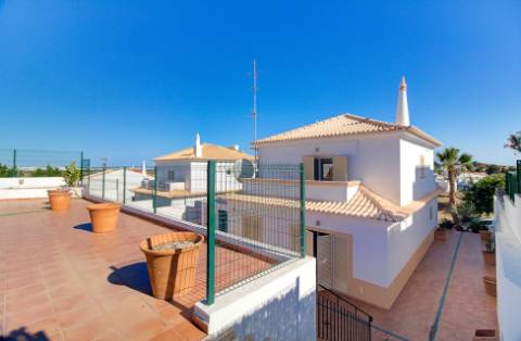 Moradia T4 de Luxo com Piscina e Vistas Panorâmicas - Quinta da Cerca, Castro Marim
